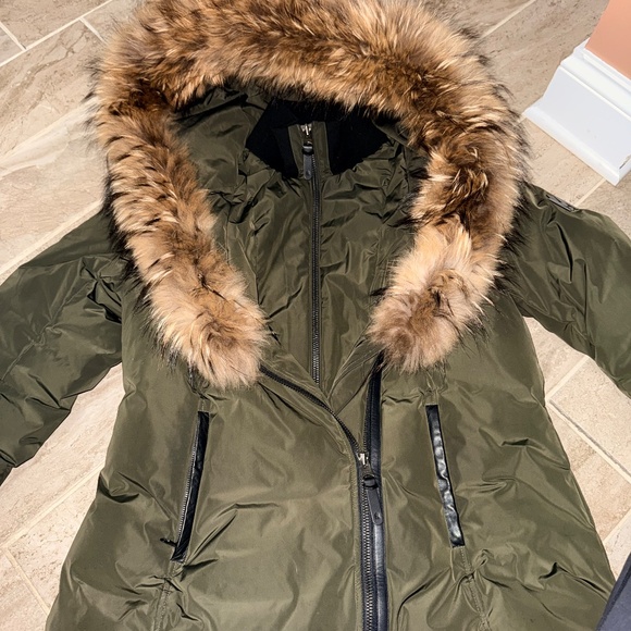 ADALI - Picture 7 of 7